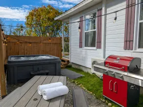 Cozy and Welcoming Chalet with Spa - Image 4