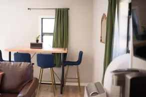 Charming and Private Birch Cottage - Image 3