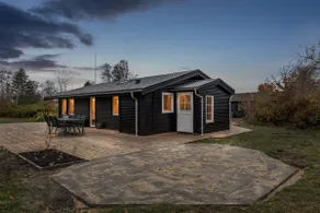 Cozy Holiday Home With A Great Location - Image 3
