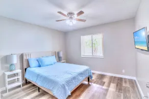 2 BR Coastal Home: 1 Mi to Beach, Walk to Eats! - Image 4
