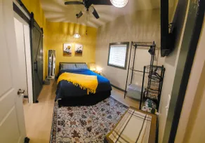 Quiet hideaway, high speed internet & washer&dryer - Image 4