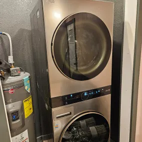 Quiet hideaway, high speed internet & washer&dryer - Image 2