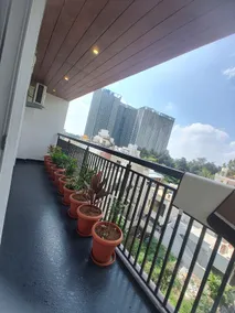 Cozy Penthouse-1 BHK - Image 5
