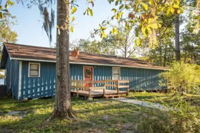 Waterfront Lake Retreat • Private Dock & Fire Pit - Image 2