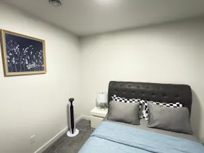 Comfy Suite Near West Edm Mall & River Cree Resort - Image 5