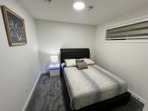 Comfy Suite Near West Edm Mall & River Cree Resort - Image 3