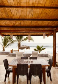 Steps from ocean with private terrace and grill - Image 2