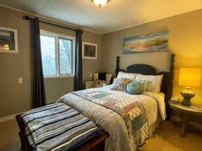 Curling’s Ridge Guesthouse - 2 Bedrooms - Image 5