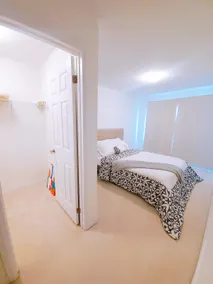 3-BR Home | King | 75” TV | Near Falls | Parking - Image 5