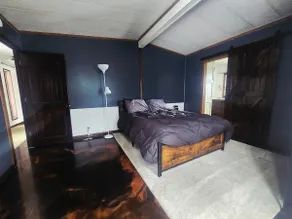 Unique Montana Retreat *Hot Tub * Sleeps 8 + Bar - Image 4