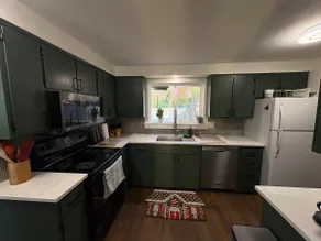 Three bedroom quiet house - Image 2