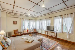 Nature’s Escape: 2 BHK Pet-Friendly Garden Villa - Image 3