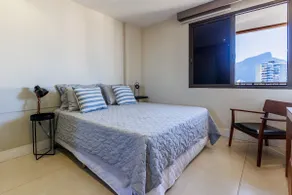 Aparthotel in Leblon overlooking Christ the Redeemer! - Image 4