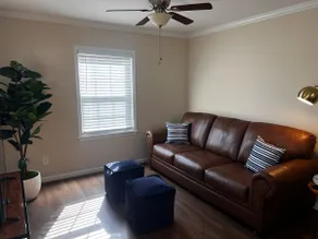 Harding Hideaway - Image 4