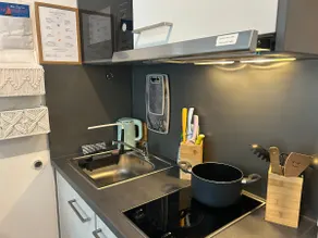Modern mini room near the city, self check-in, parking - Image 3
