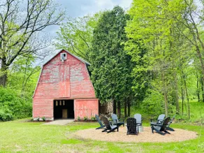 Hot tub! HugeHome! Fun Barn 11acres onRiver - Image 3