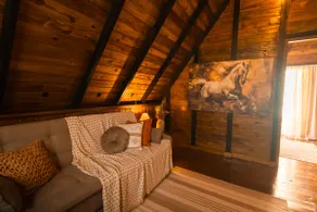 Sunflower Paradise Chalet Ranch Cabins - Image 3