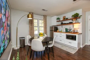 Carrollton’s Coziest - Image 4