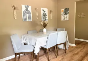 Pet Friendly Family Escape- Blue Springs - Image 2