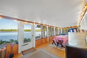 Duck Lane Cottage | Lakefront w/ Dock & Kayaks - Image 5