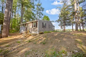 Duck Lane Cottage | Lakefront w/ Dock & Kayaks - Image 2