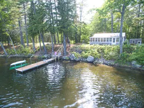 Duck Lane Cottage | Lakefront w/ Dock & Kayaks - Image 3
