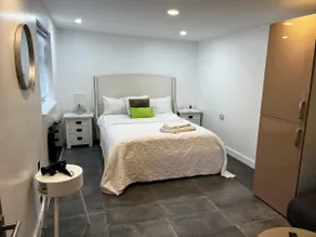 Dream Crabtree house - Image 3