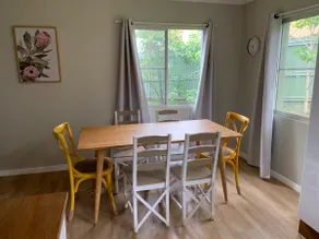 Central, Tidy and Private 3 Bedroom - Image 4