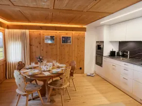 Cozy 3-Bedroom Apartment in the Heart of Zernez - Image 3