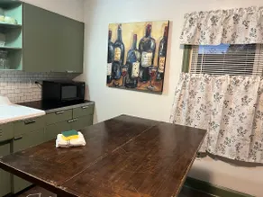 That's Amore *New Listing* - Image 2