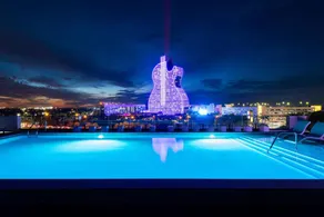 Family Stay~Gym~Free Parking- Pool ~ Hard rock - Image 5