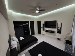 Furnished apartment with direct beach access - Image 4