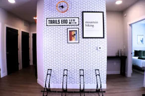 Trails End Here, King Bds, Pool, Gym, Bike Storage - Image 2