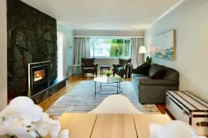 3 King beds plus a Sofa Bed, Fireplace and BBQ - Image 2