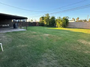 3BDRM 1.5 bathroom house W All channels no parties - Image 5