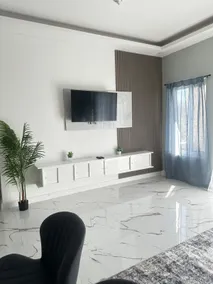 The Cozy Curve - Image 2