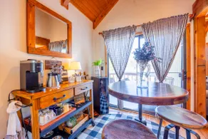 The Bear Lair-Resort Cabin-Jacuzzi Tub-Skiing - Image 5