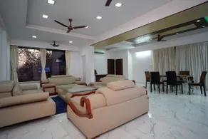 AC Luxury 3BHK Appt. Satellite - Image 4
