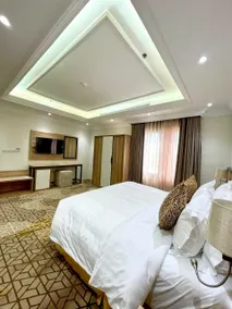 Double Executive Suite 601 - Image 2