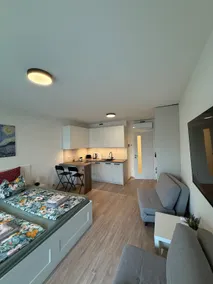 P&B cozy apartment |close to O2 arena | Parking - Image 2