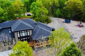 Northern Lights Muskoka Hills AC, HotTub & Sauna - Image 5