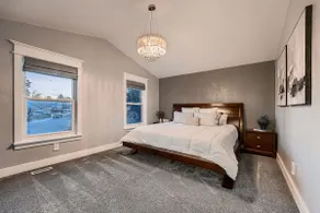 Beautiful tri -level home - Image 5