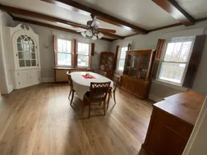 Come and stay in this spacious warm home. - Image 4