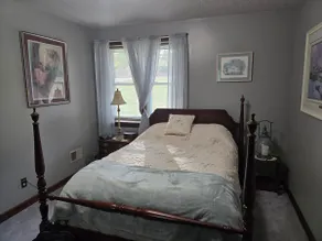 Mom's House - Image 5