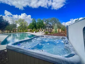 Granite Bay Farmhouse w/Pool/SPA & Outdoor Oasis - Image 2