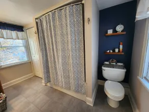 Cottage on Clark Street - Image 3