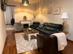 Bricktown 2 Bedroom Loft - Image 3