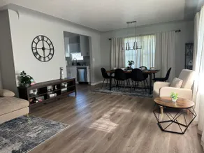 Peaceful Relaxing Home - Image 3