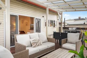 Spacious 4BR Home | Classic Australian Charm - Image 5