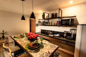 Villa Capri Condominium Apartment on the Beach - Image 4